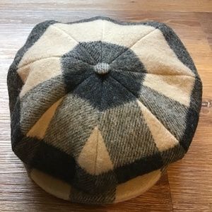 Burberry Wool Newsboy Hat Size Medium